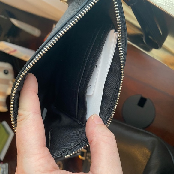 Brand new still in box COACH wristlet - Picture 4 of 6